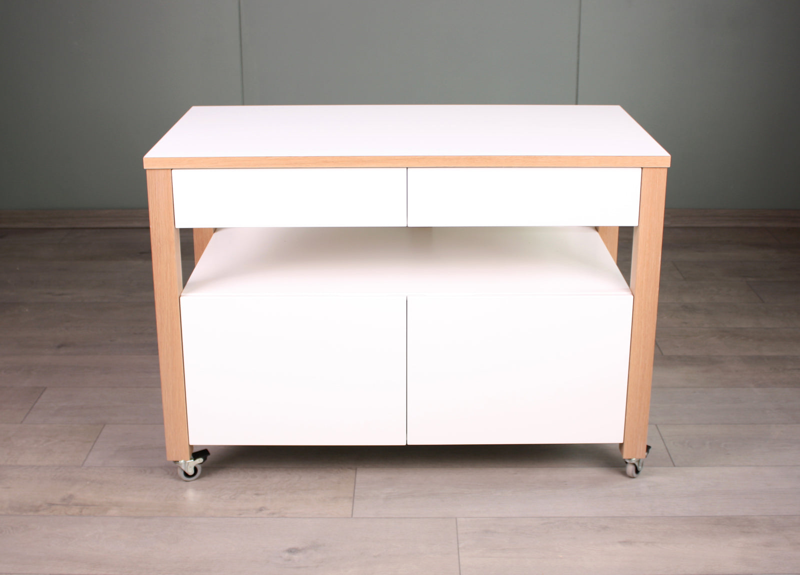 Keittiösaareke/Etätyöpiste